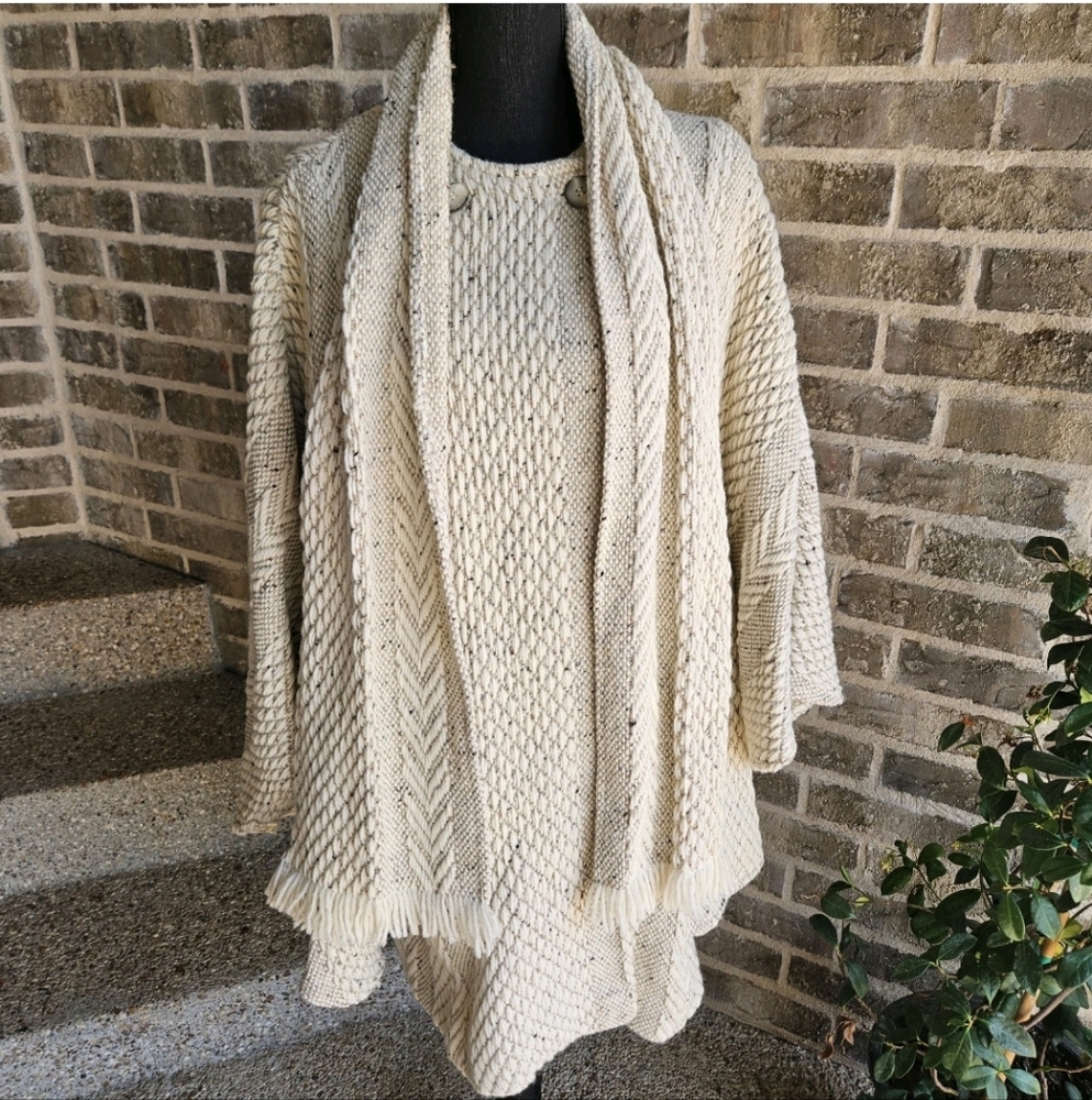 NWT Branigan Weaver‎ Shawl Cape Coat  Scarf One Size Cream Wool Cottagecore